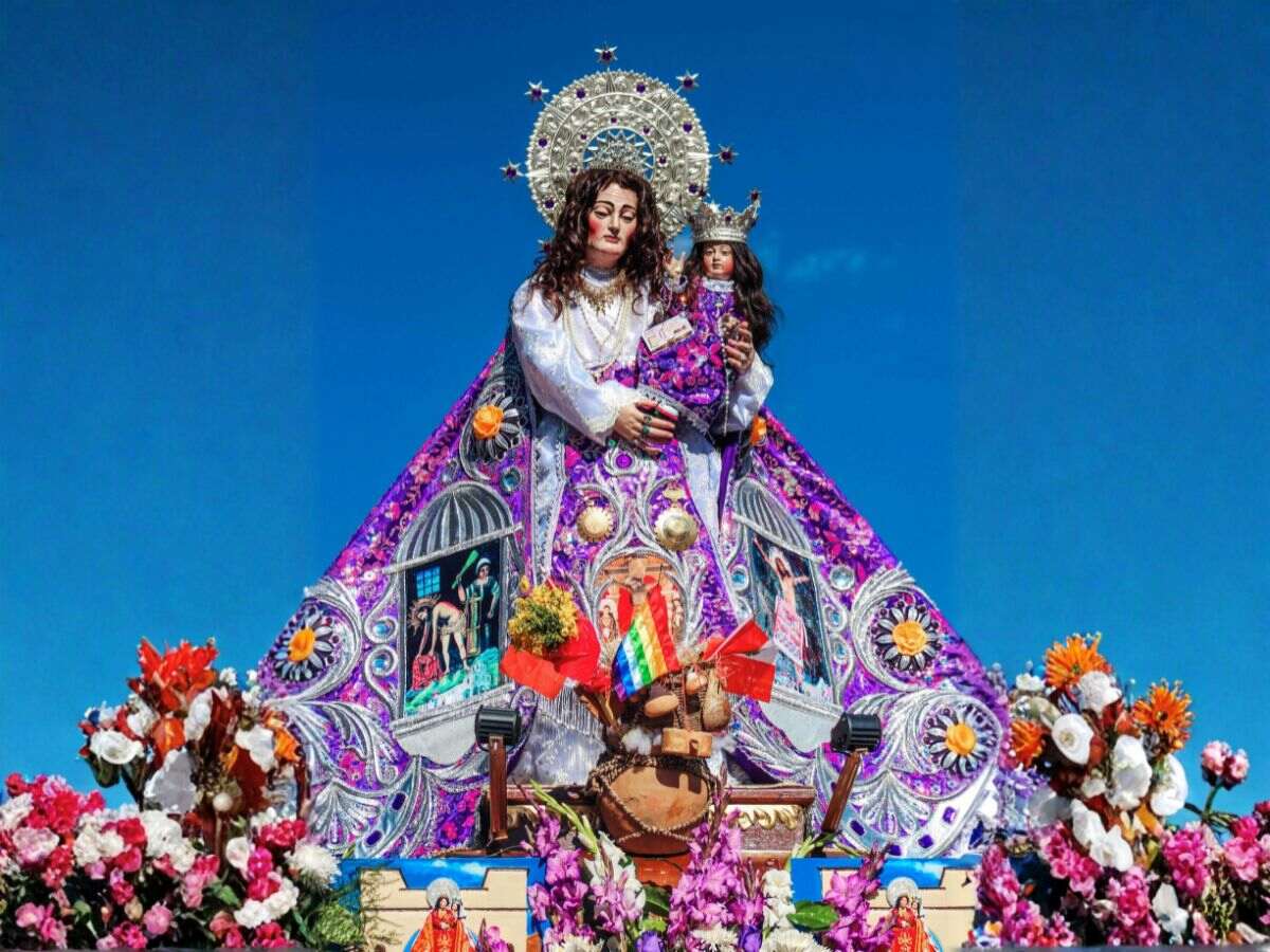 vista de la virgen santa ana