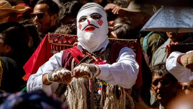 danzas por la festividad de la virgen del carmen