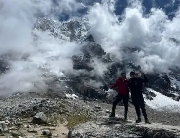 Trekking Salkantay rumbo a Machu Picchu con nevados y lagunas