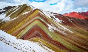 Montaña de Colores Cusco: vibrantes tonos arcoíris en los Andes