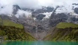 Laguna Humantay, vista frontal