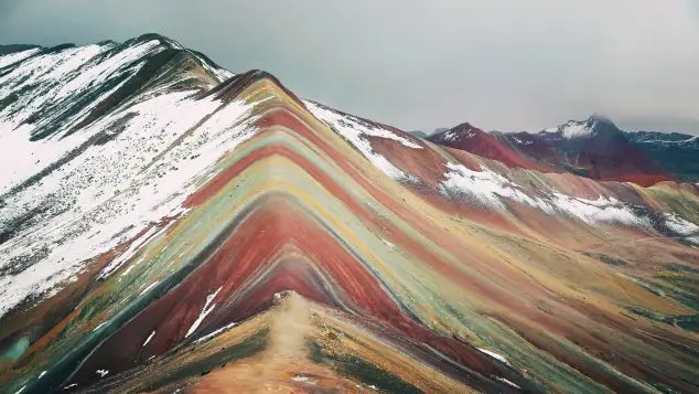 vista de la montaña de 7 colores - Cusco