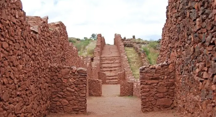 vista del complejo arqueológico del Pikillaqta - valle sur