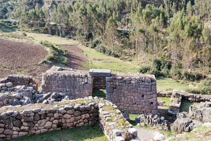Ruinas de Puka Pukara cerca de Cusco